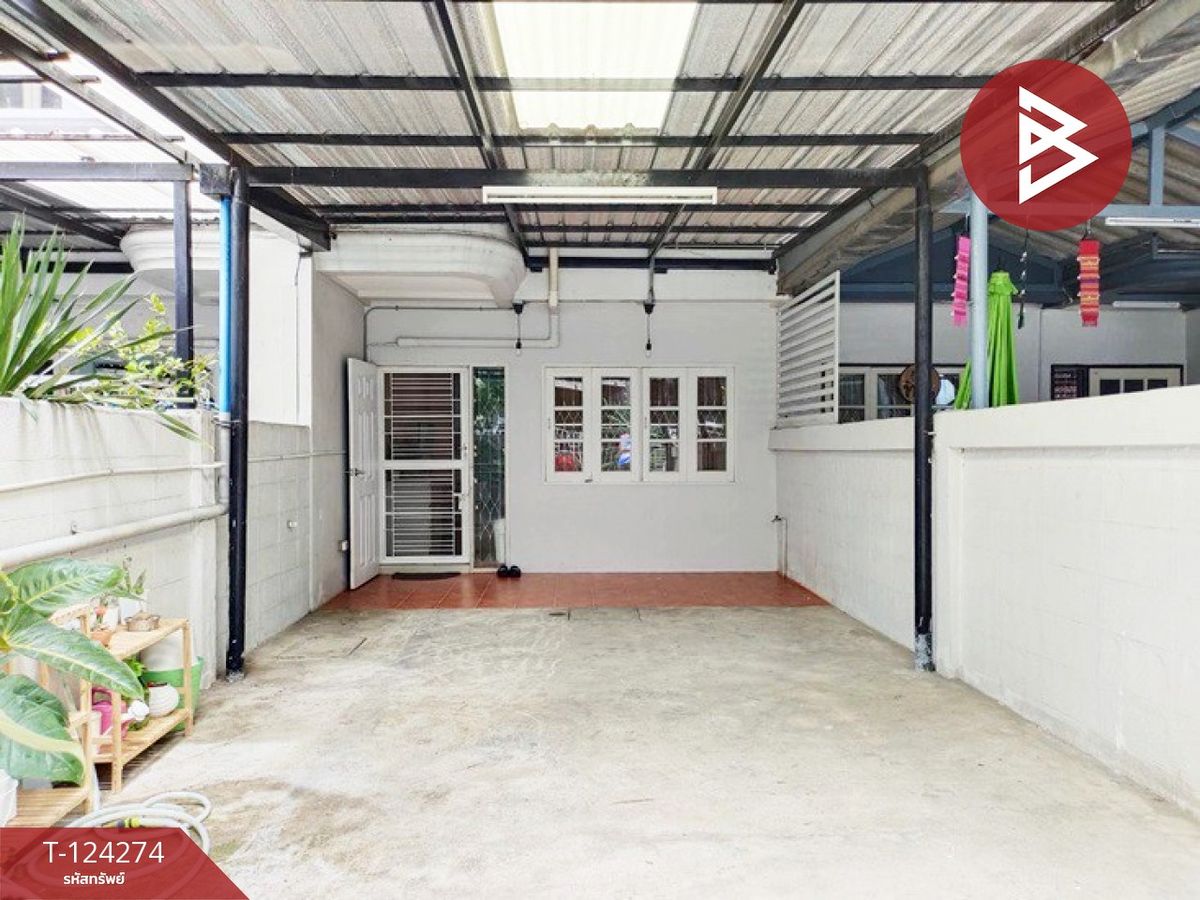 ขายทาวน์เฮ้าส์ เนื้อที่ 21.6 ตร.วา ถ.ลาดพร้าว 122 วังทองหลาง กรุงเทพมหานคร