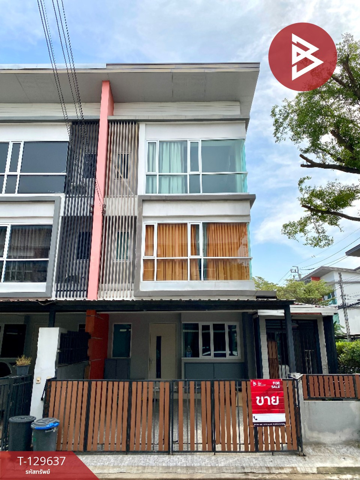 ขายทาวน์เฮ้าส์หลังมุม รีโนเวทสวยพร้อมเฟอร์ หมู่บ้านดิไอบ็อกซ์ เกษตรนวมินทร์ ใกล้ถนนใหญ่ บึงกุ่ม กรุงเทพมหานคร