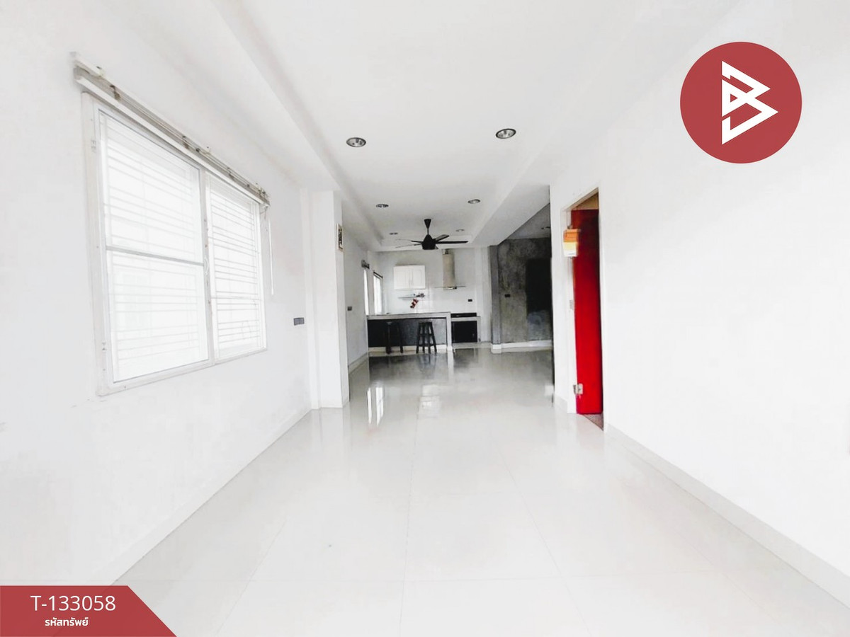 ขายทาวน์เฮ้าส์ หมู่บ้านเฟื่องฟ้าวิลล่า15 เฟส3 แพรกษา สมุทรปราการ