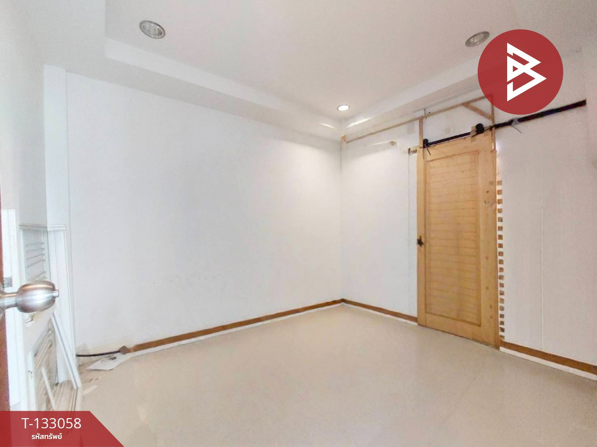 ขายทาวน์เฮ้าส์ หมู่บ้านเฟื่องฟ้าวิลล่า15 เฟส3 แพรกษา สมุทรปราการ