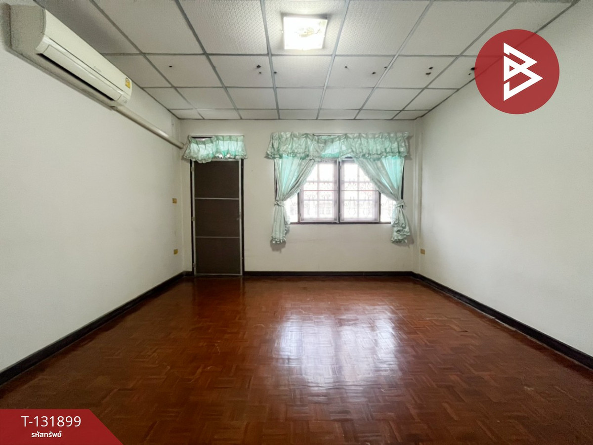 ขายทาวน์เฮ้าส์ หมู่บ้านบูรพาซิตี้ บางวัว บางปะกง ฉะเชิงเทรา