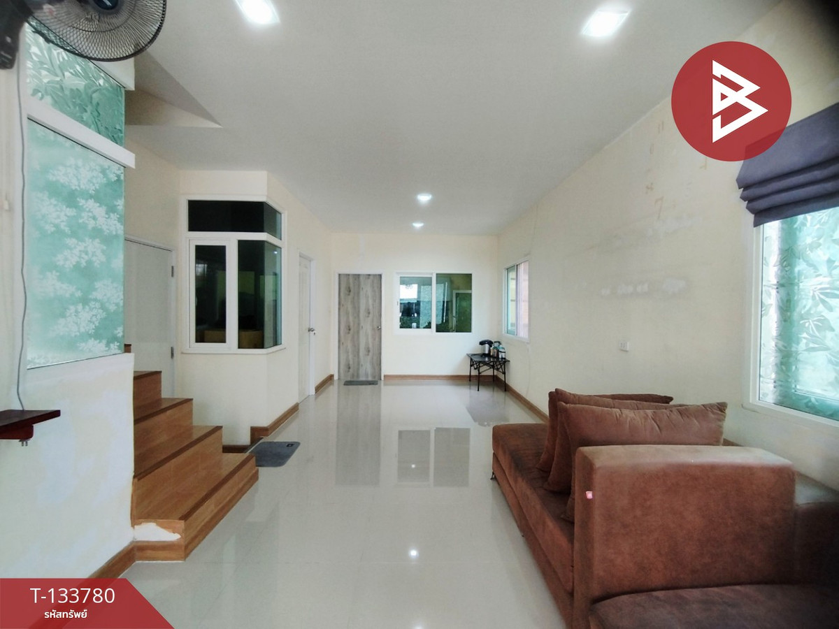 ขายทาวน์เฮ้าส์ห้องมุม หมู่บ้านโกลเด้นทาวน์ พระราม2 พันท้ายนรสิงห์ สมุทรสาคร