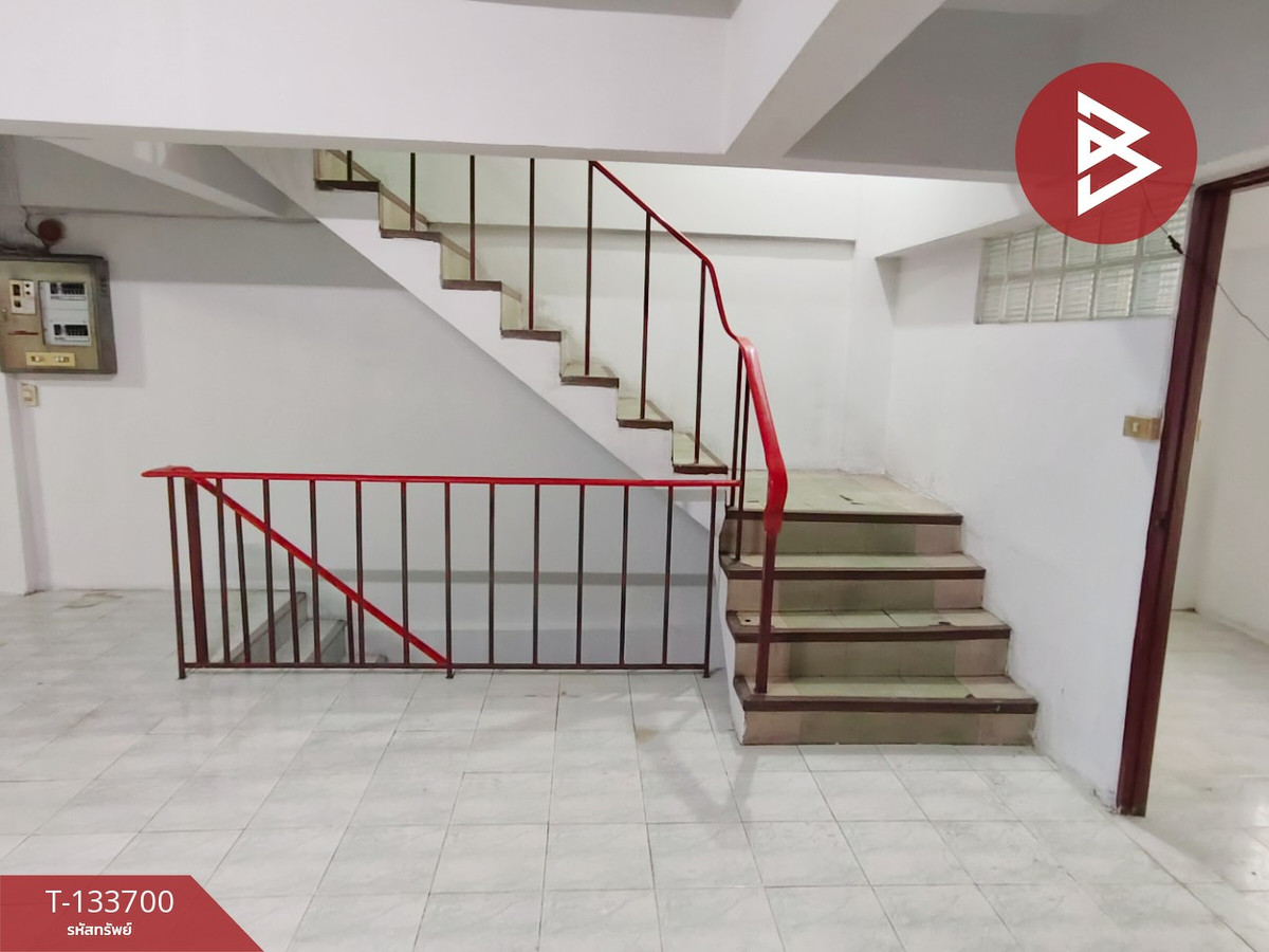 ขายอาคารพาณิชย์ 4 ชั้น เนื้อที่ 17.5 ตารางวา บางพลี สมุทรปราการ ทำเลทอง