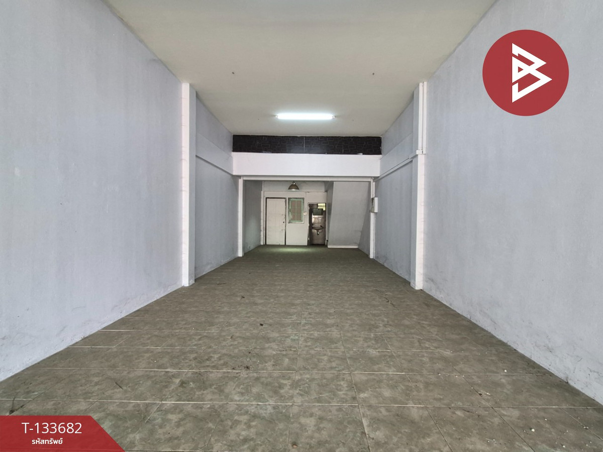 ขายอาคารพาณิชย์ 2 ชั้นครึ่ง เนื้อที่ 23 ตร.วา เจดีย์หัก ราชบุรี