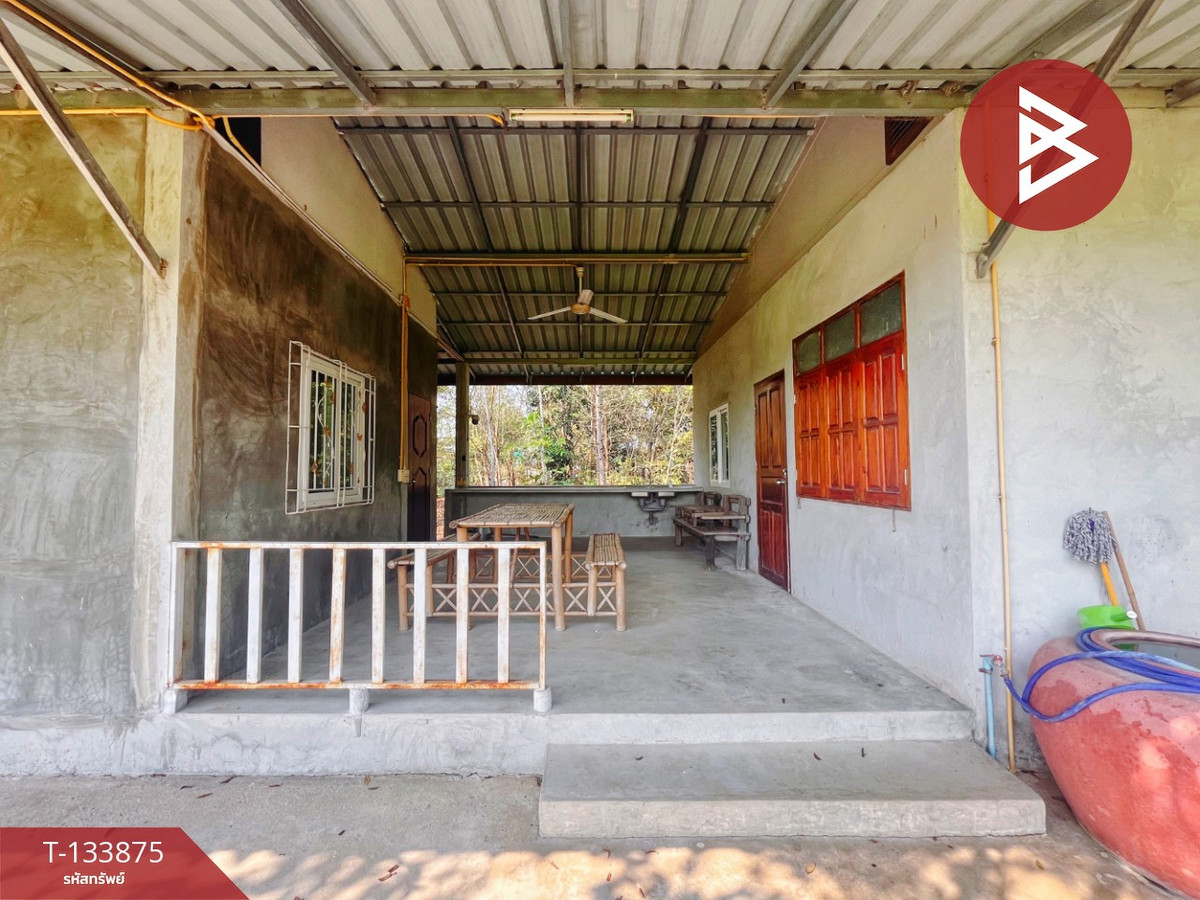 ขายบ้านเดี่ยวพร้อมที่ดิน เนื้อที่ 4 ไร่ 2 งาน 88 ตร.วา หนองฉาง อุทัยธานี