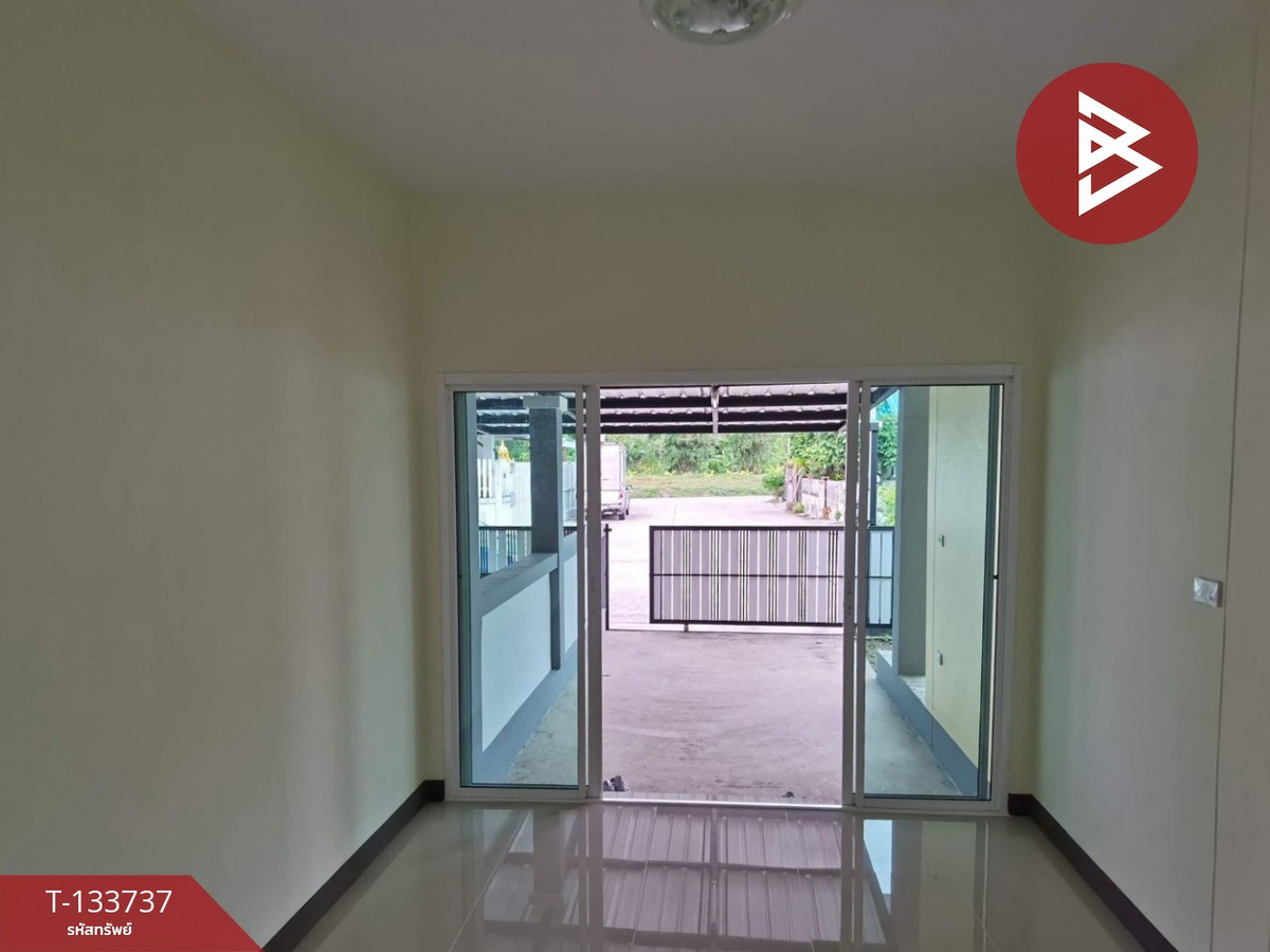 ขายบ้านแฝด เนื้อที่ 32 ตารางวา ห้วยกะปิ ชลบุรี