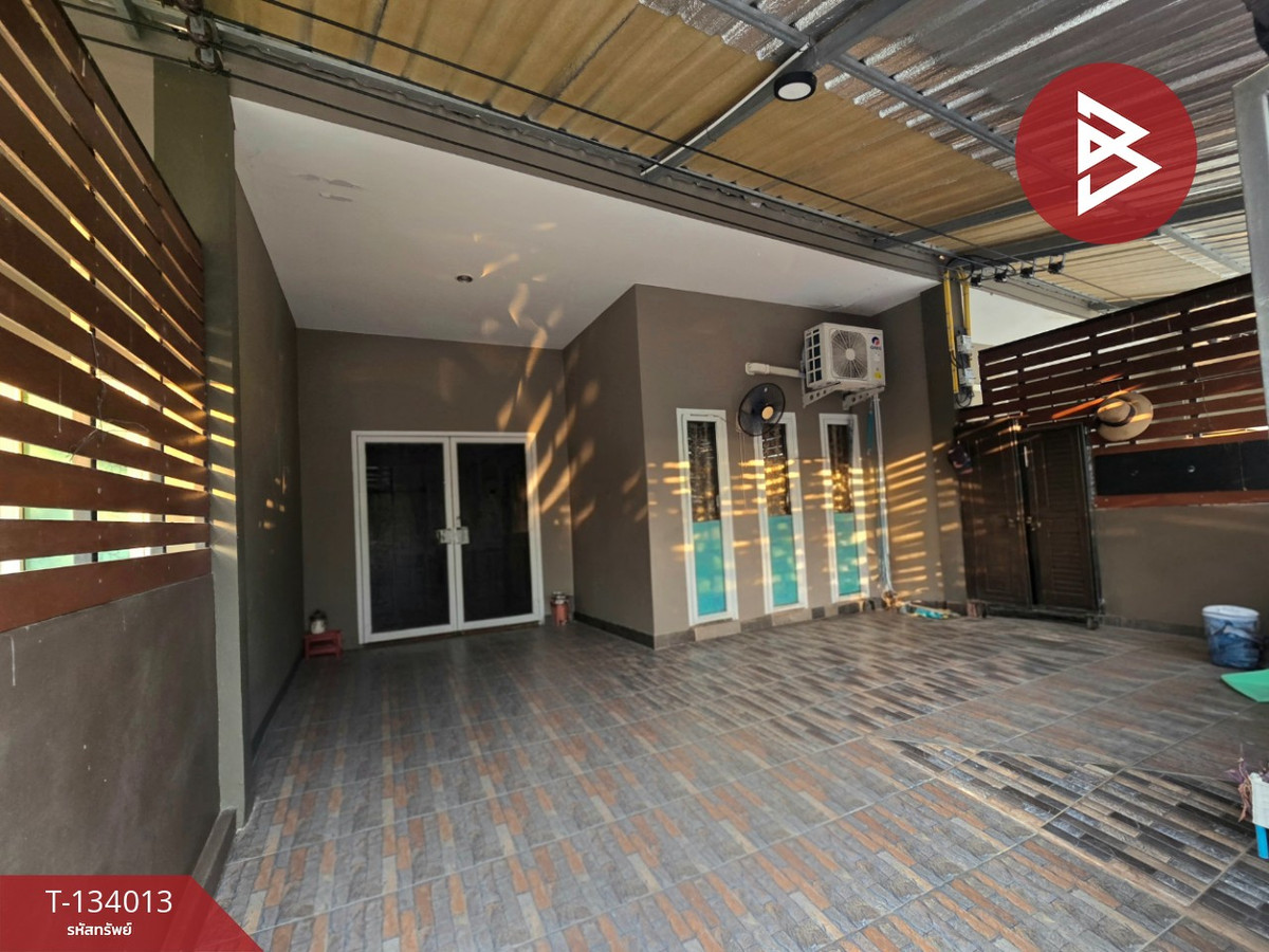 ขายทาวน์เฮ้าส์ เนื้อที่ 21.6 ตารางวา ท่าช้าง จันทบุรี