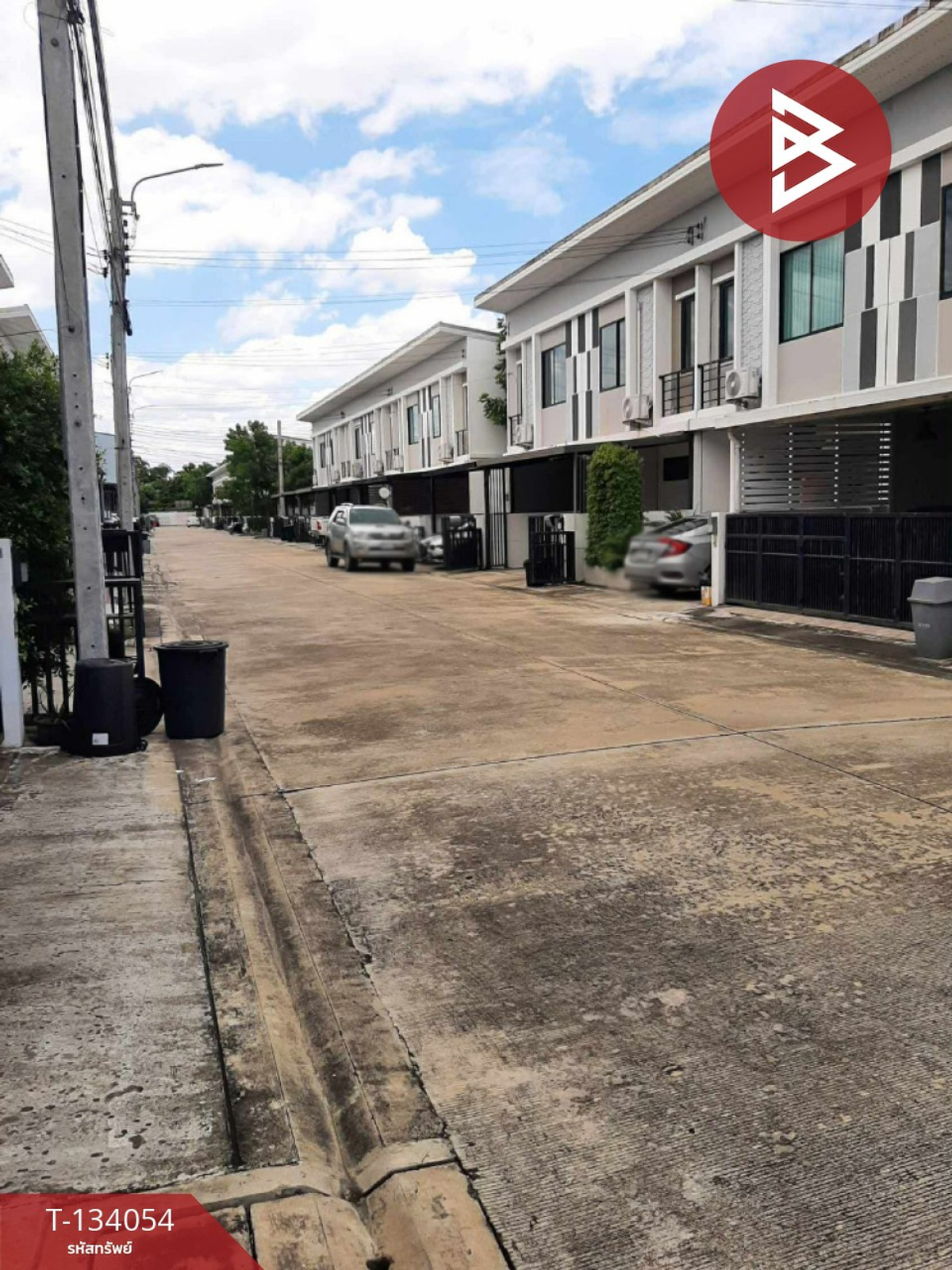 ขายทาวน์เฮ้าส์ หมู่บ้านเดอะทรัสต์ ทาวน์โฮม ราชพฤกษ์-รัตนาธิเบศร์2 ปากเกร็ด นนทบุรี