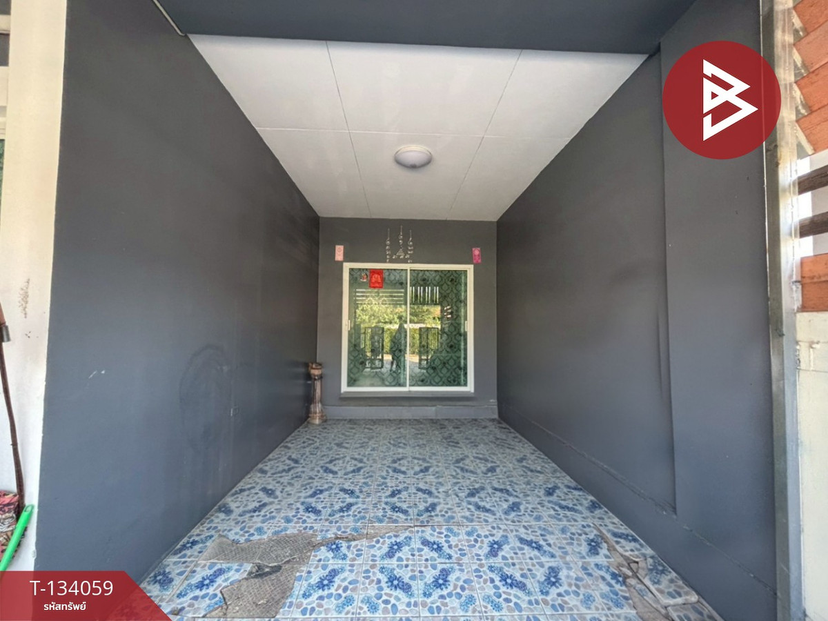 ขายทาวน์เฮ้าส์ หมู่บ้านเดอะวัลเลย์ อมตะ-พานทอง ชลบุรี พร้อมอยู่