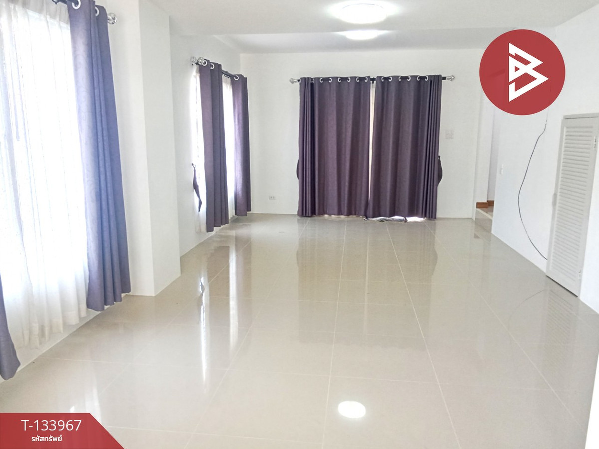 ขายทาวน์เฮ้าส์ หมู่บ้านไลฟ์ ทาวน์โฮม ห้วยกะปิ (Life Townhome) ชลบุรี