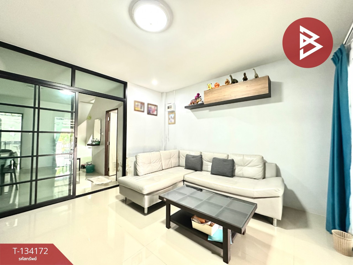 ขายทาวน์เฮ้าส์ หมู่บ้านโกลเด้นทาวน์ วังหิน-แตงอ่อน (Golden Town Wanghin-Tangon) ชลบุรี