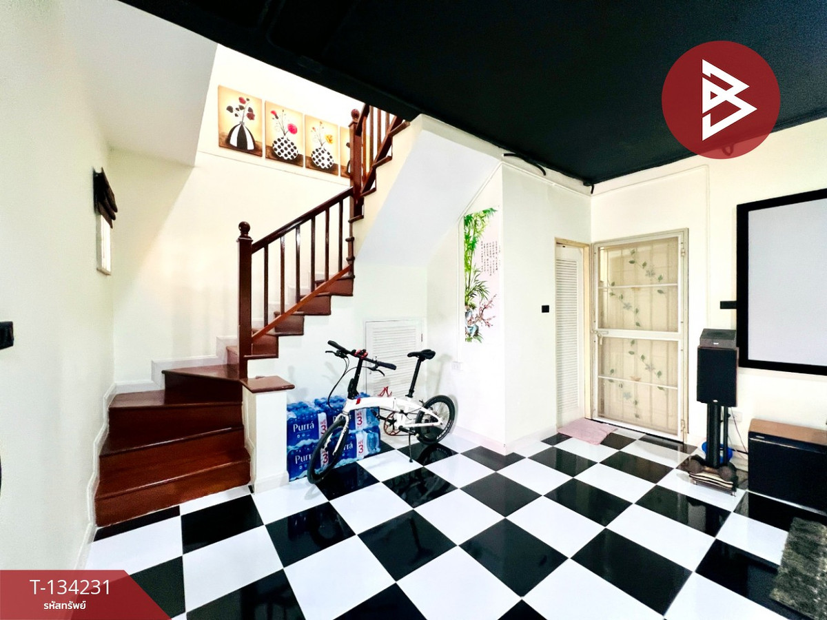 ขายทาวน์เฮ้าส์ หมู่บ้านเดอะคอนเนค1 กิ่งแก้ว43 บางพลี สมุทรปราการ