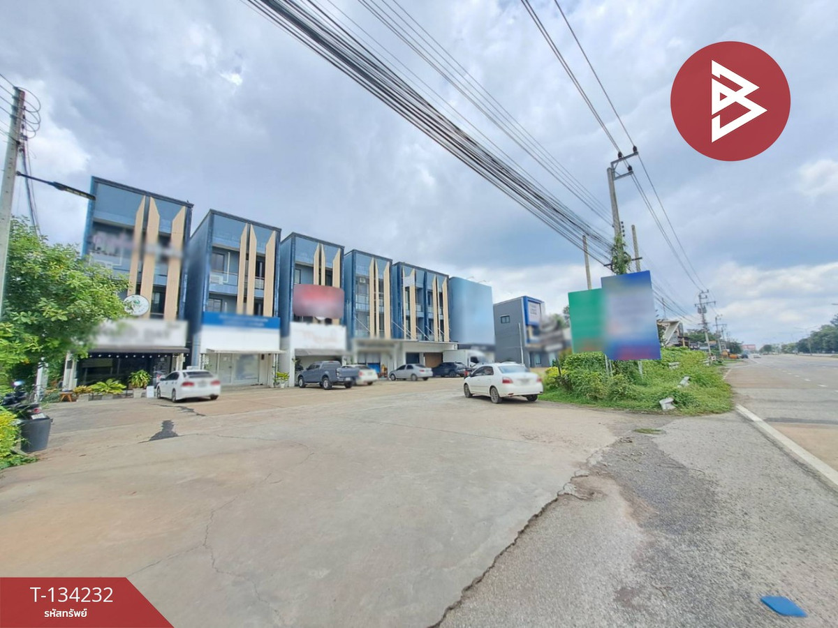 ขายอาคารพาณิชย์ 3 ชั้น 2 คูหา เนื้อที่ 49.5 ตารางวา ติดถนนสายหลัก พลายชุมพล พิษณุโลก