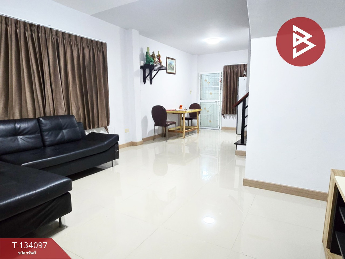 ขาย/เช่า ทาวน์เฮ้าส์หลังมุม หมู่บ้านบางแสนฮิลล์ ชลบุรี พร้อมอยู่