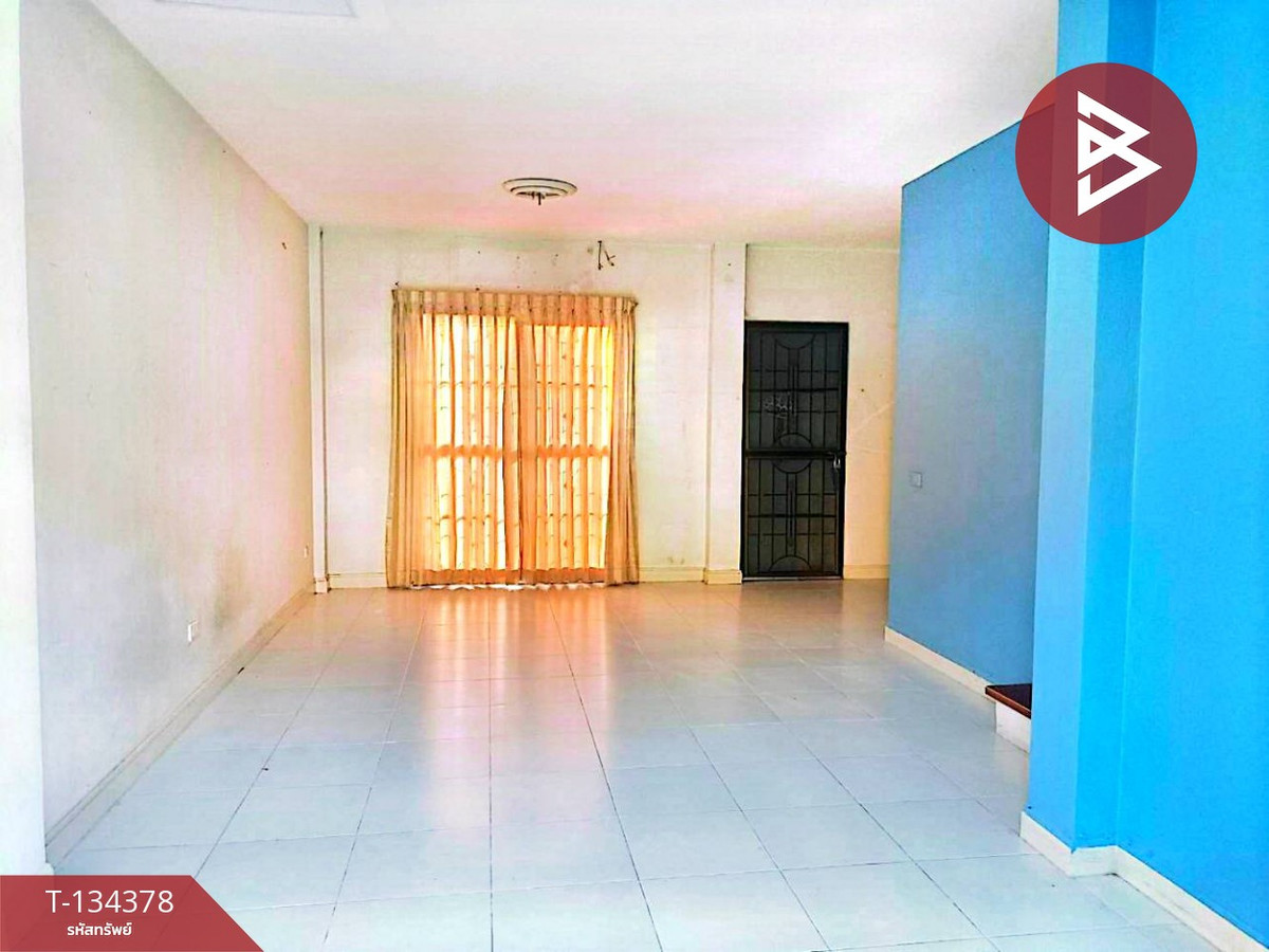 ขายทาวน์เฮ้าส์ 2 ชั้น เนื้อที่ 20.1 ตร.วา ลำลูกกา ปทุมธานี