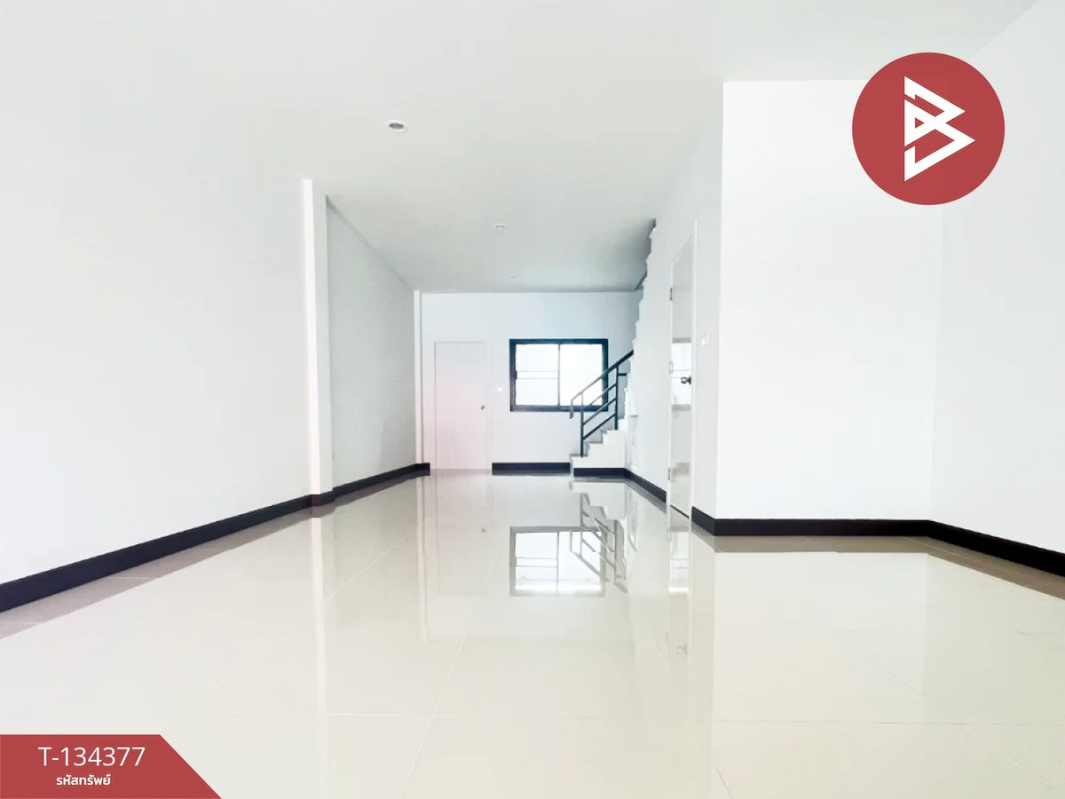 ขายทาวน์เฮ้าส์ 2 ชั้น เนื้อที่ 18.9 ตร.วา แม่กลอง สมุทรสงคราม