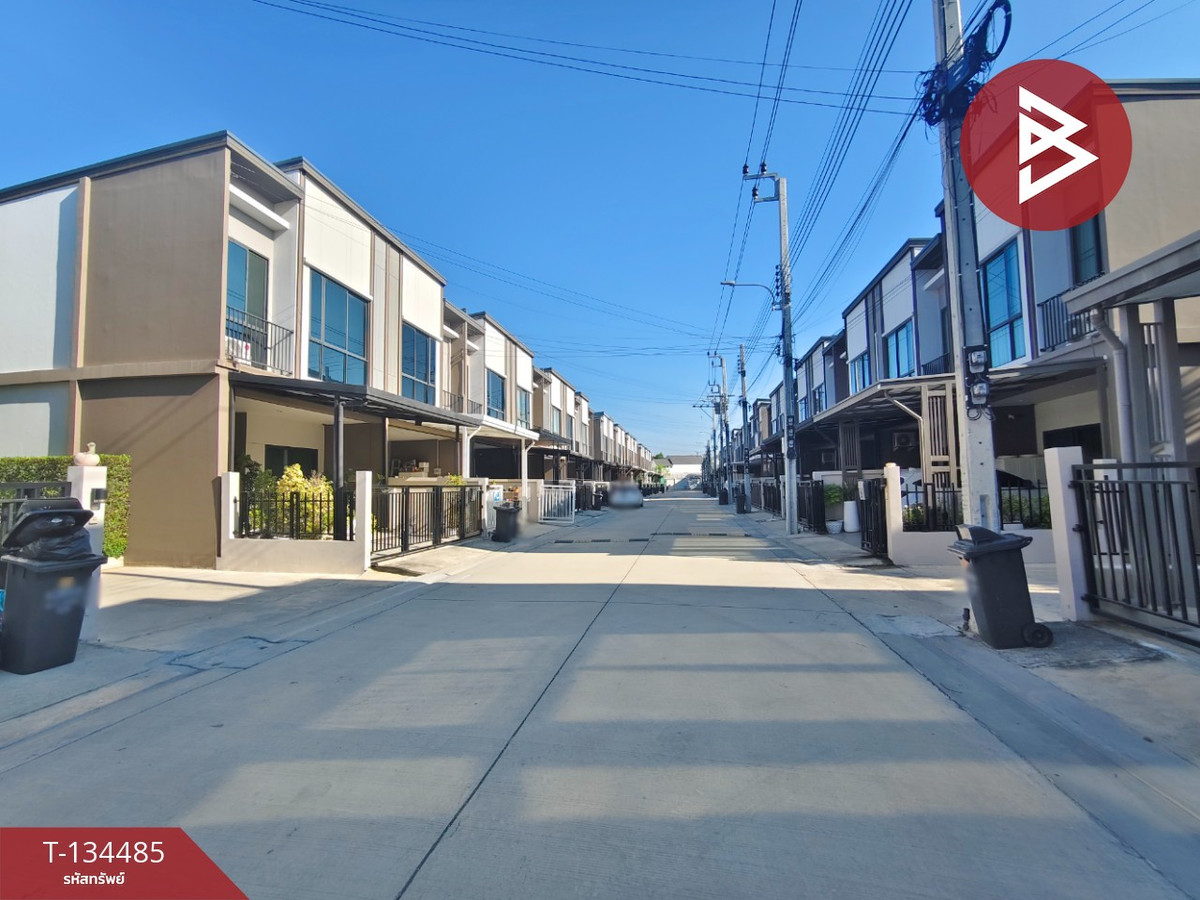 ขายทาวน์เฮ้าส์ หมู่บ้านวี คอมพาวด์ บางนา-ศรีนครินทร์ (V Compound Bangna-Srinakarin) สมุทรปราการ