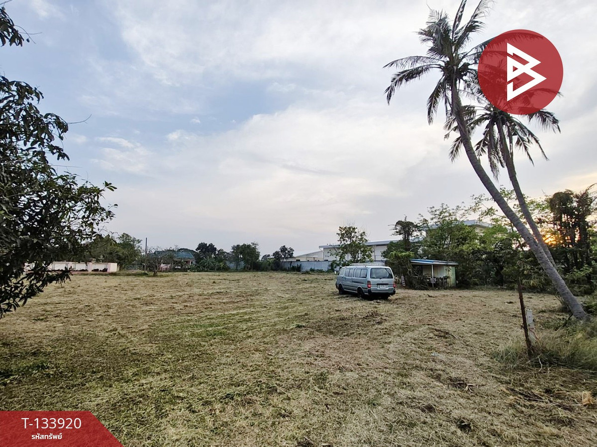 ขายที่ดินจัดสรร เนื้อที่ 2 ไร่ 3 งาน 60 ตารางวา ต.ทัพหลวง เมืองนครปฐม