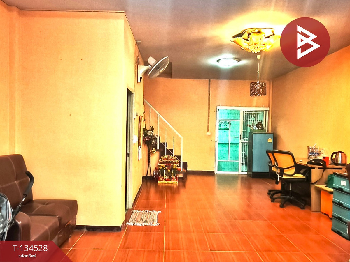 ขายด่วนทาวน์เฮ้าส์ หมู่บ้านเพชร 77 เพชรเกษม 77 กรุงเทพฯ