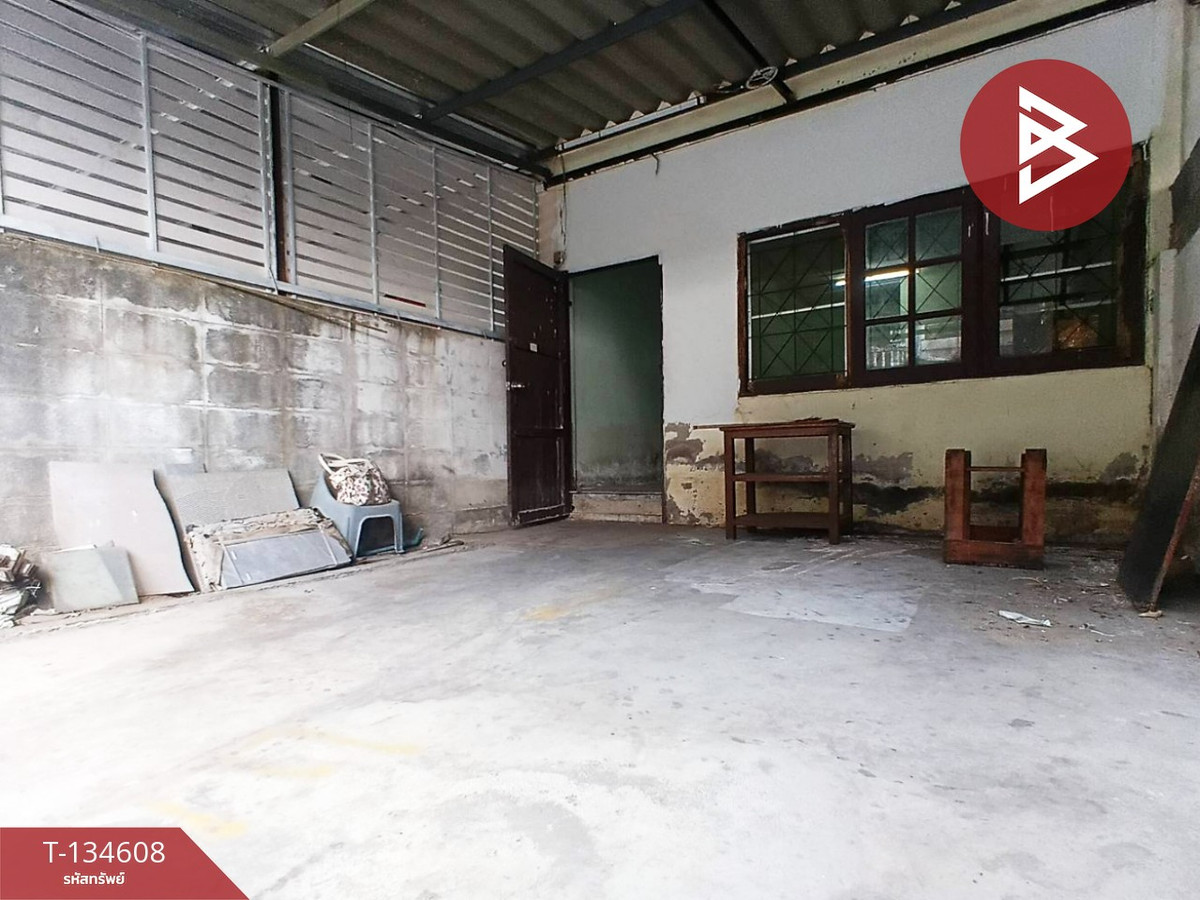 ขายทาวน์เฮ้าส์ หมู่บ้านเพชรไพลิน พระยาสุเรนทร์ 35 กรุงเทพฯ