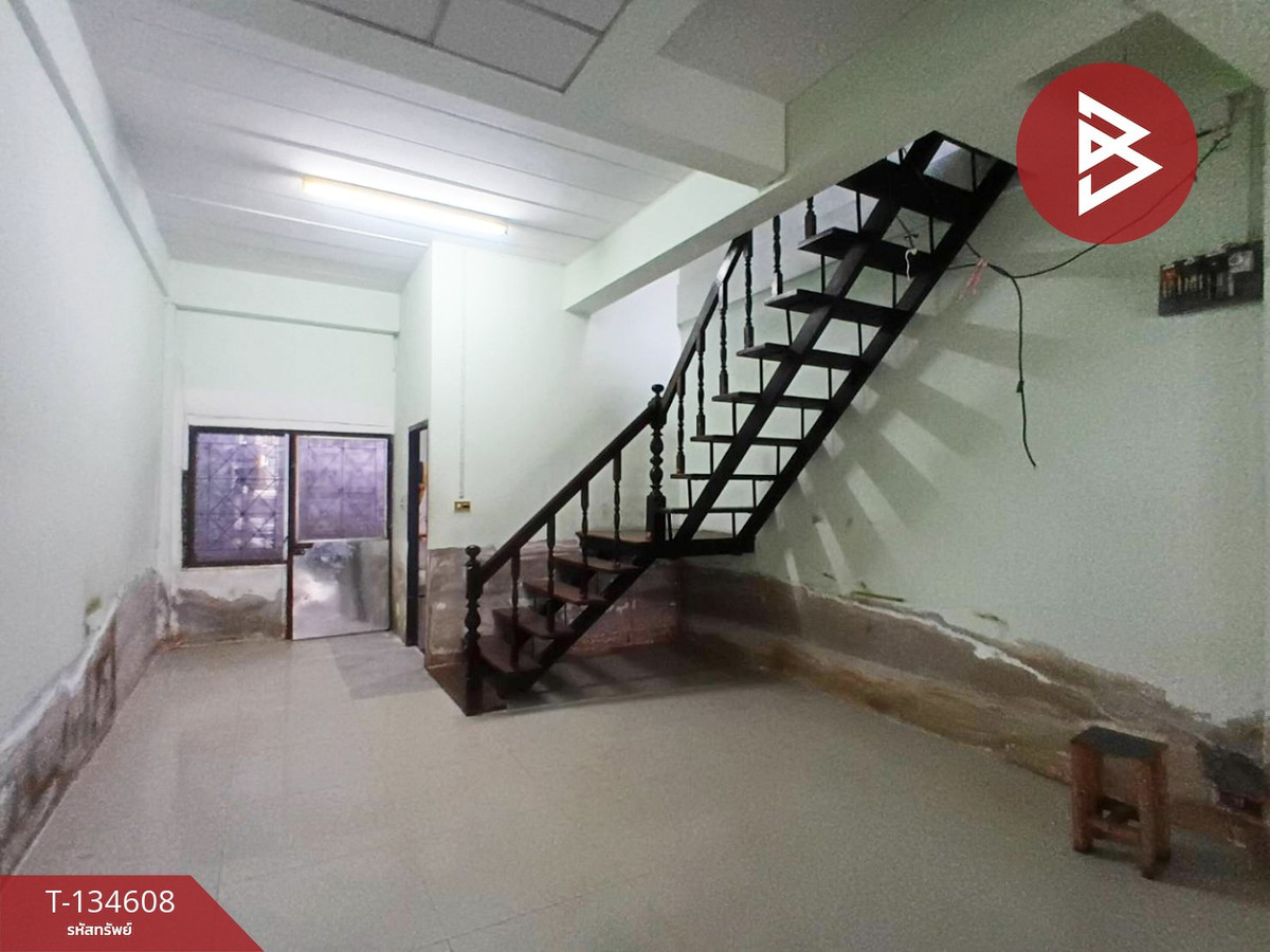 ขายทาวน์เฮ้าส์ หมู่บ้านเพชรไพลิน พระยาสุเรนทร์ 35 กรุงเทพฯ