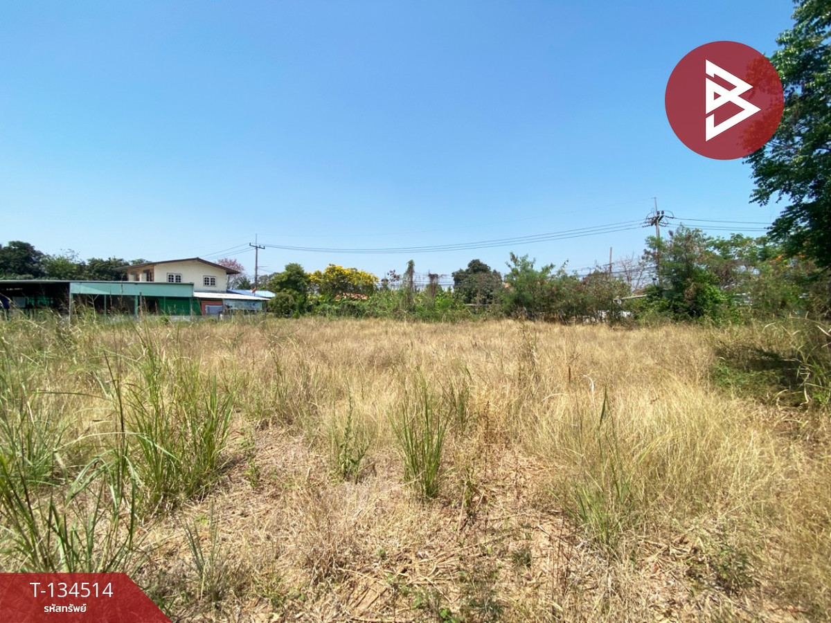 ขายที่ดิน เนื้อที่ 4 ไร่ 3 งาน 30 ตารางวา นครสวรรค์ตก นครสวรรค์ ติดถนนใหญ่