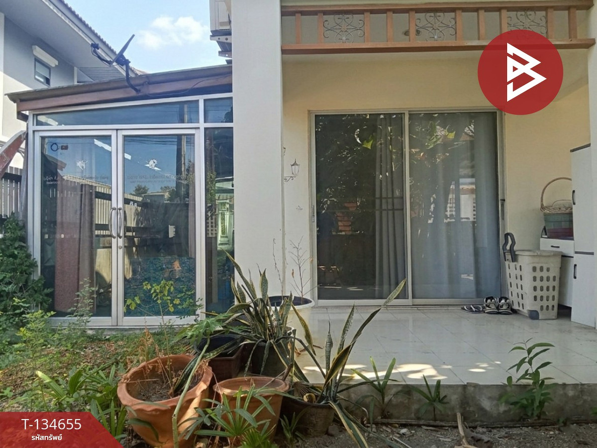 ขายบ้านแฝด 2 ชั้น หมู่บ้านมณีแก้ว กรีนเฮ้าส์ ชลบุรี