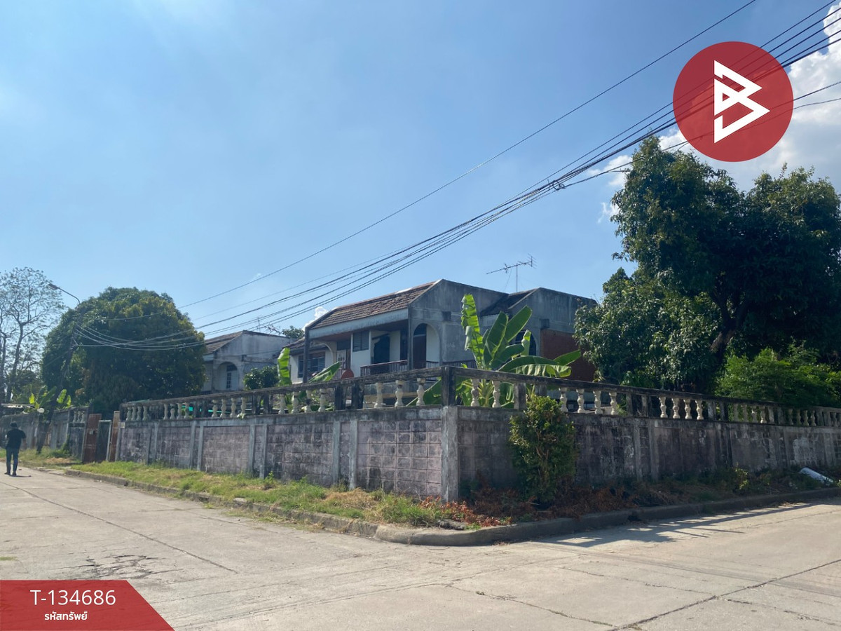 ขายที่ดิน พร้อมสิ่งปลูกสร้าง เนื้อที่ 1 งาน 52 ตร.วา พระโขนง กรุงเทพมหานคร