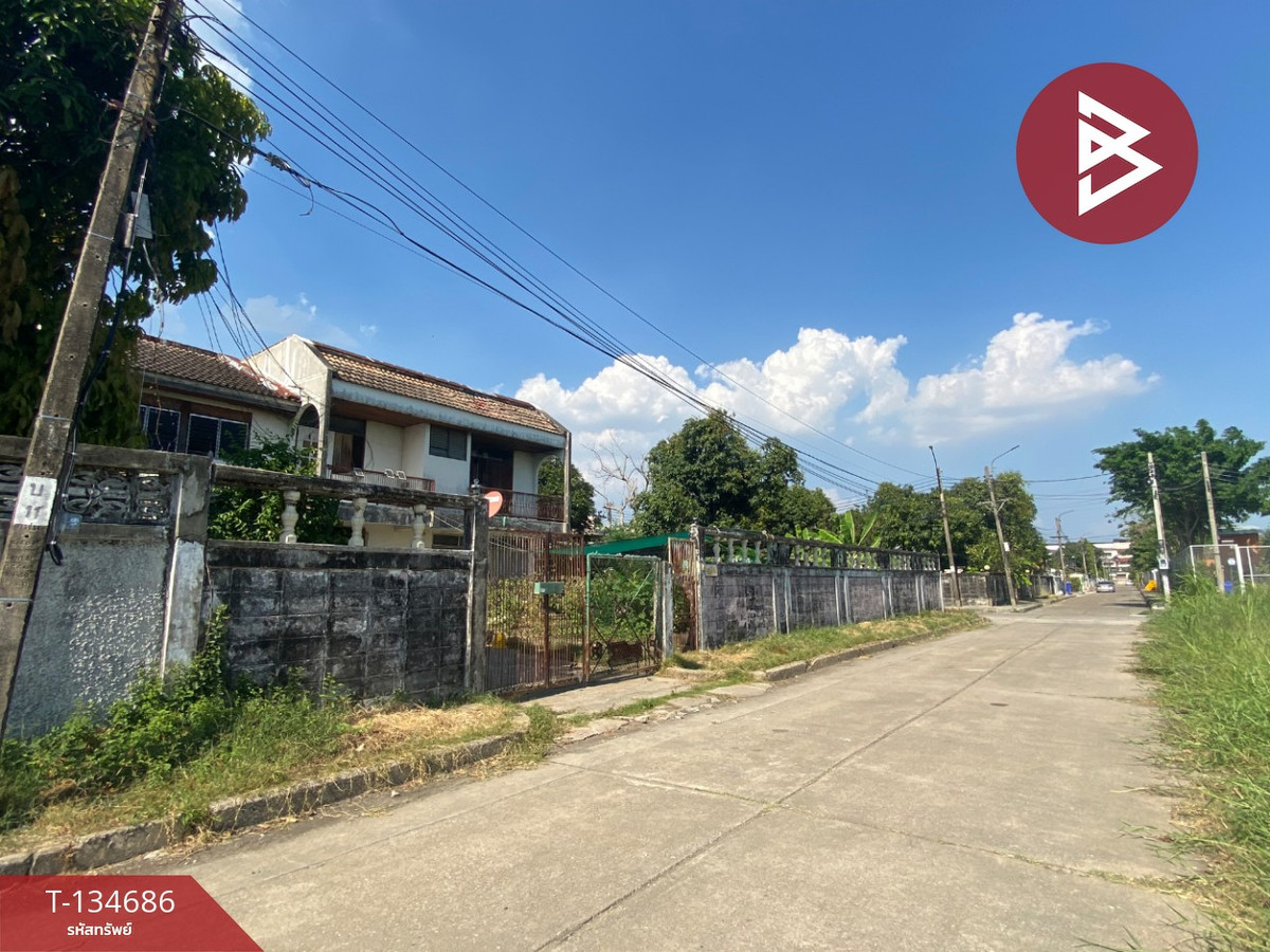 ขายที่ดิน พร้อมสิ่งปลูกสร้าง เนื้อที่ 1 งาน 52 ตร.วา พระโขนง กรุงเทพมหานคร