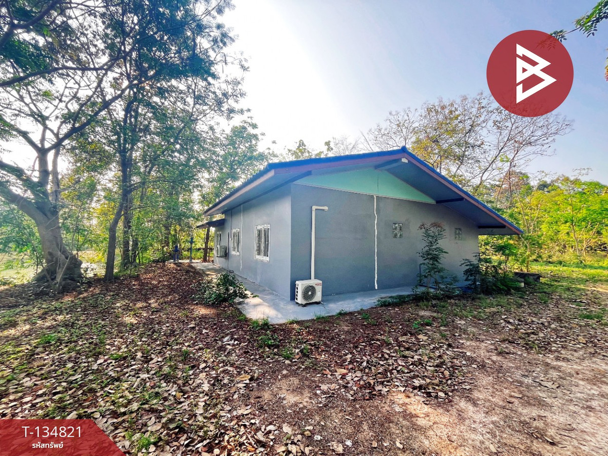 ขายบ้านเดี่ยวพร้อมที่ดิน เนื้อที่ 34 ไร่ 67.2 ตร.วา หนองฉาง อุทัยธานี