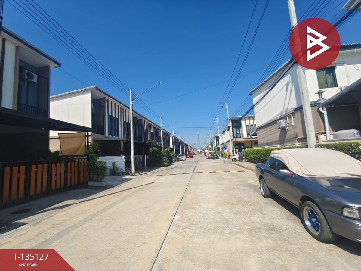 ขายทาวน์เฮ้าส์ หมู่บ้านภูริ วงแหวน-ลำลูกกา คลอง4 (PURI Wongwaen-Lumlukka Klong4) ปทุมธานี