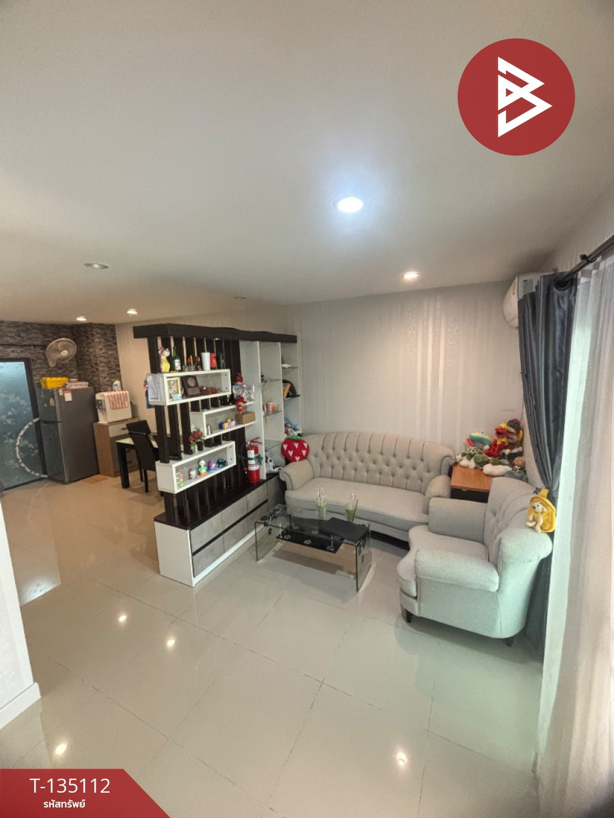 ขายทาวน์เฮ้าส์ หมู่บ้านวีคอมพาวด์ บางนา (V Compound Bangna) บางบ่อ สมุทรปราการ