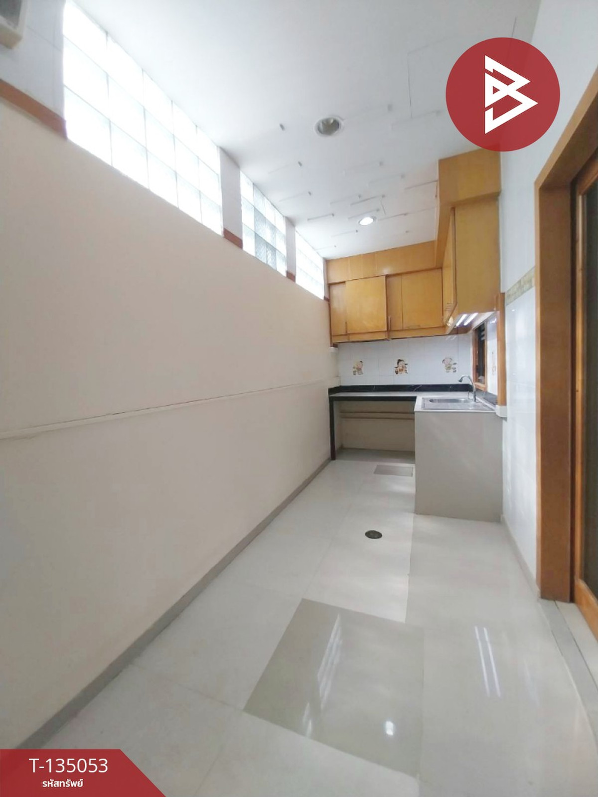 ขายทาวน์โฮม หมู่บ้านเดอะทรอป2 มอเตอร์เวย์-ลาดกระบัง (The Trop II Motorway-Ladkrabang)