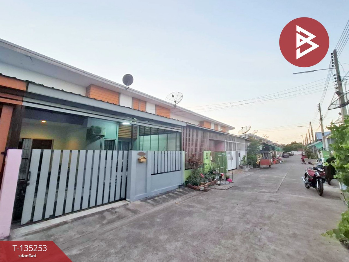 ขายทาวน์เฮ้าส์ หมู่บ้านกีรติธานี บ้านสวน (Keerati Thani Baansuan) ชลบุรี