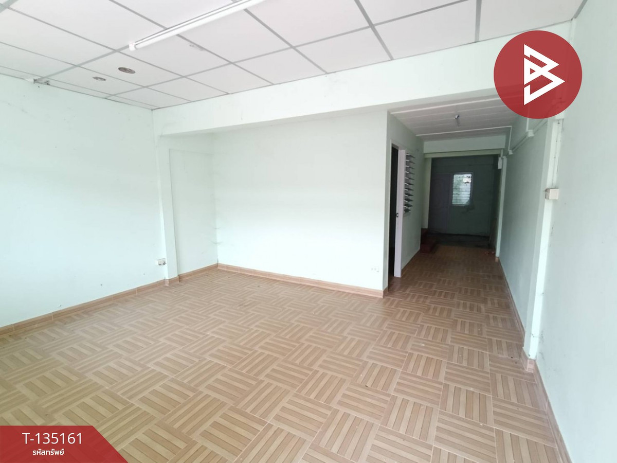 ขายทาวน์เฮ้าส์ 2 ชั้น หมู่บ้านอิ่มอัมพร ระยอง รีโนเวทใหม่