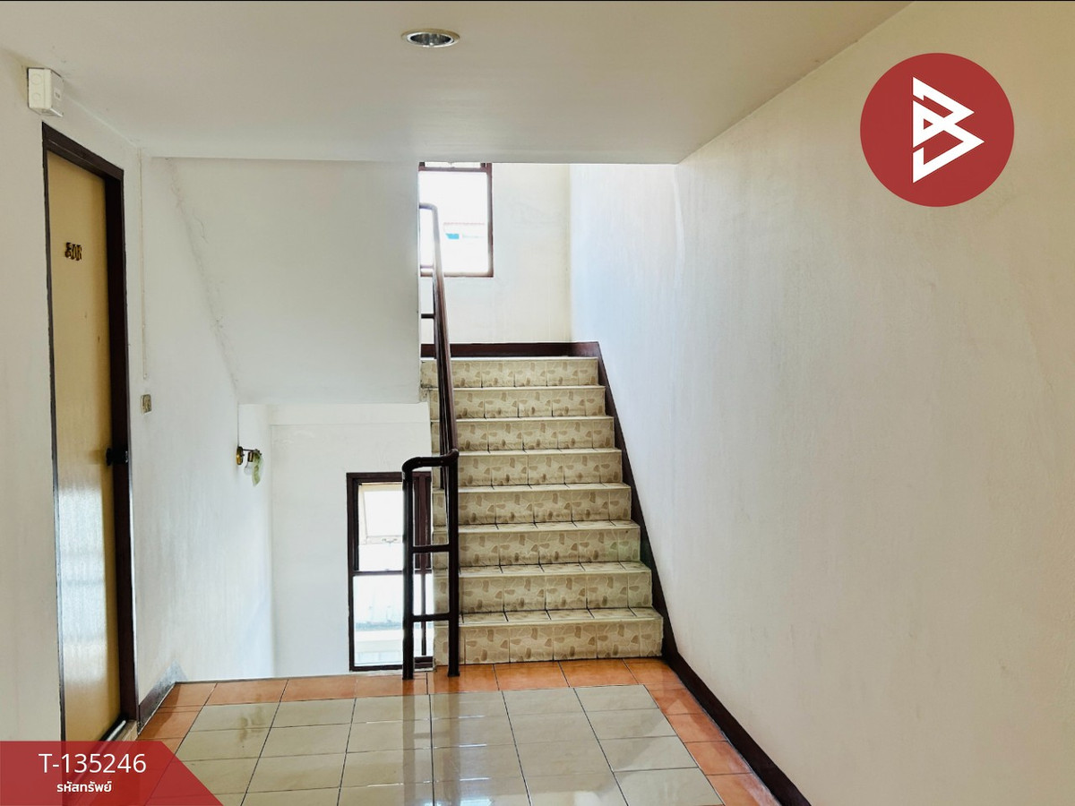 ขายอพาร์ทเม้นท์ 5 ชั้น เนื้อที่ 1 งาน 2 ตร.วา วังทองหลาง กรุงเทพมหานคร