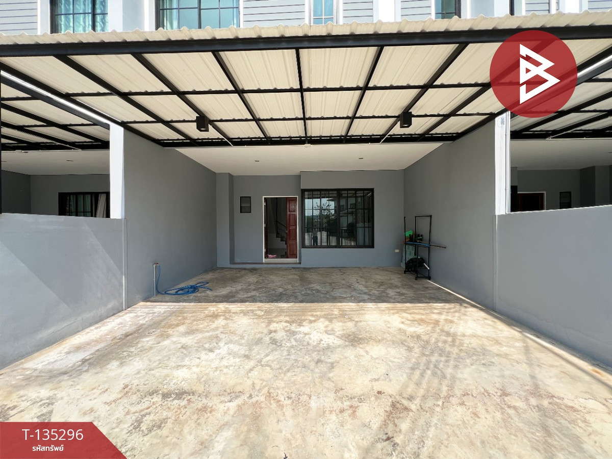 ขายทาวน์เฮ้าส์ หมู่บ้านไฮท์ลีฟวิ่ง 7 พานทอง (High living 7) ชลบุรี