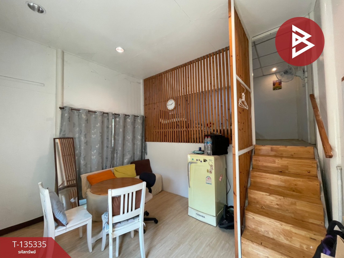 ขายบ้านเดี่ยวหลังริม หมู่บ้านร่มฟ้า เนื้อที่ 75 ตารางวา สนามจันทร์ นครปฐม