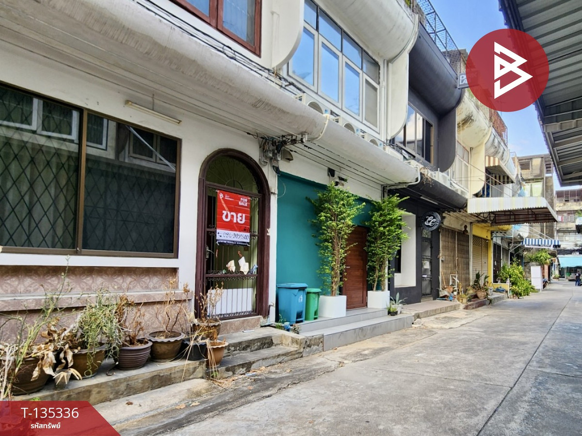 ขายอาคารพาณิชย์ 3 ชั้น เนื้อที่ 13 ตารางวา ซอยสุขุมวิท 65 ชัยพฤกษ์ กรุงเทพฯ