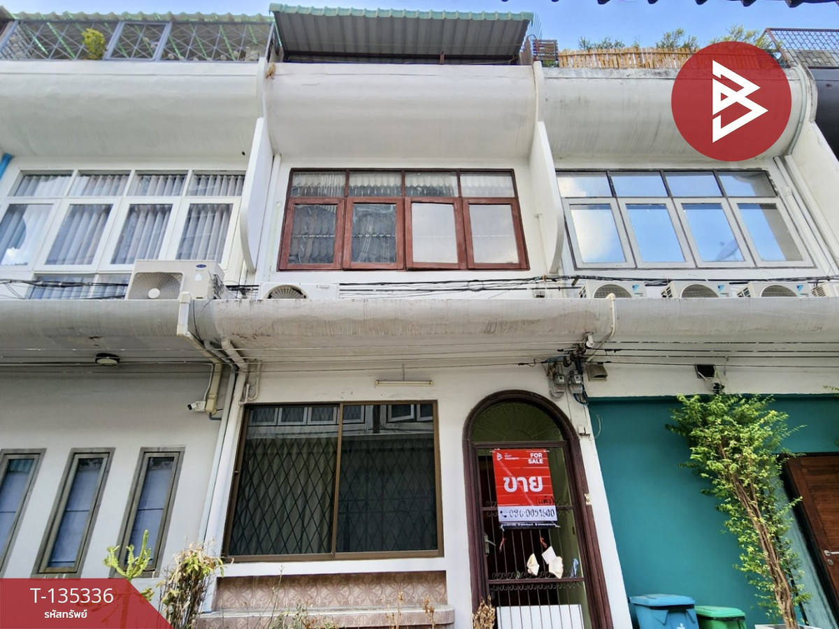 ขายอาคารพาณิชย์ 3 ชั้น เนื้อที่ 13 ตารางวา ซอยสุขุมวิท 65 ชัยพฤกษ์ กรุงเทพฯ