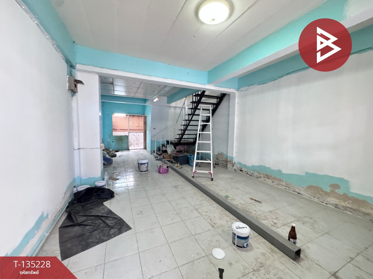 ขายทาวน์เฮ้าส์ หมู่บ้านบัวแก้ว พานทอง ปทุมธานี