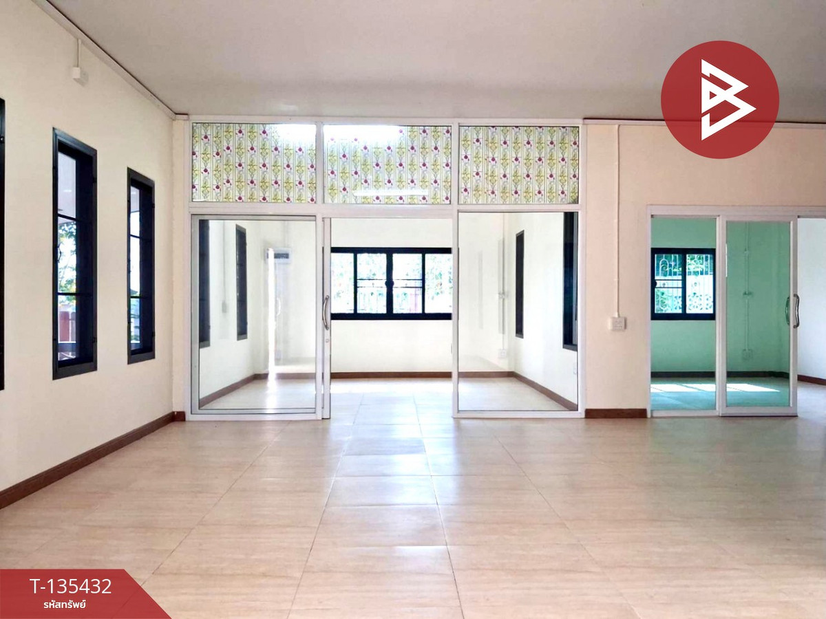 ขายบ้านเดี่ยว เนื้อที่ 1 ไร่ 2 งาน 34.9 ตร.วา ตรอน อุตรดิตถ์