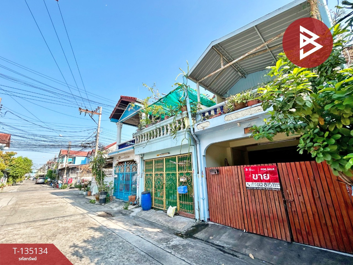 ขายทาวน์เฮ้าส์ หมู่บ้านสินทวีวิลล่า 5 พระราม 2 จอมทอง กรุงเทพมหานคร