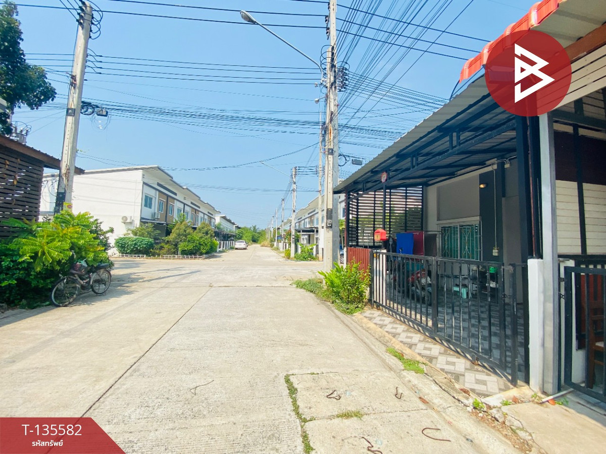 ขายทาวน์เฮ้าส์หลังมุม หมู่บ้านลลินพร๊อพเพอร์ตี้ ท่าทราย สมุทรสาคร