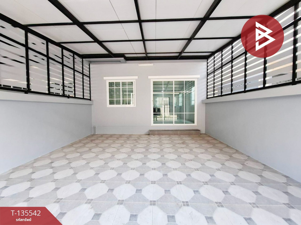 ขายทาวน์เฮ้าส์ 2 ชั้น มี 3 หลังสร้างใหม่ ต.ลาดใหญ่ สมุทรสงคราม