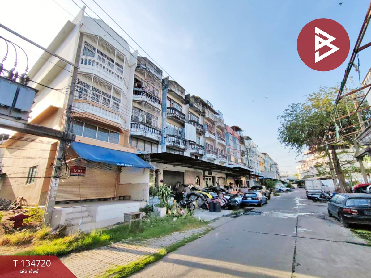 ขายอาคารพาณิชย์ 3 ชั้นครึ่ง เนื้อที่ 17.1 ตารางวา ซอยเอกชัย 64/3 กรุงเทพฯ