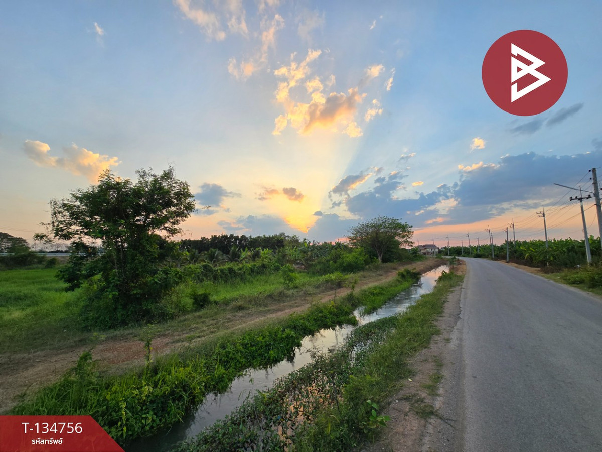 ขายด่วนที่ดิน 1 ไร่ 3 งาน 67 ตารางวา ต.โพรงมะเดื่อ นครปฐม ใกล้ทางขึ้น M81