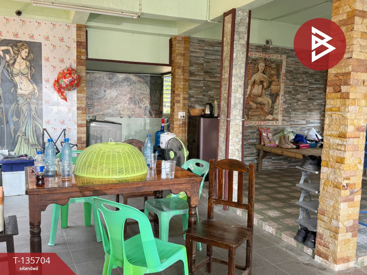 ขายบ้านเดี่ยวสไตล์โมเดิร์น เนื้อที่ 29.7 ตารางวา อ.เวียงหนองล่อง ลำพูน