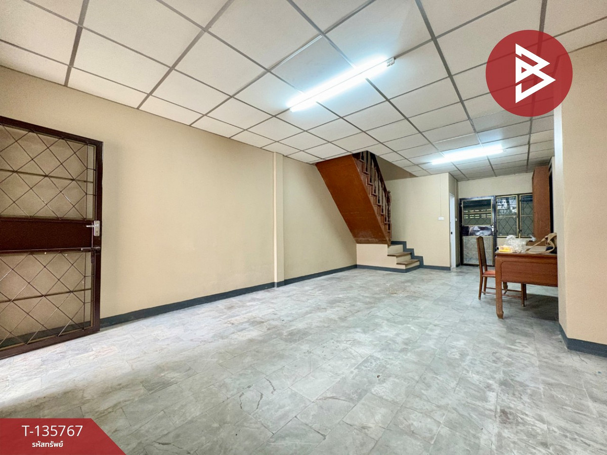 ขายทาวน์เฮ้าส์ หมู่บ้านกมลลักษณ์ บางบัวทอง (KamonLak Village) นนทบุรี