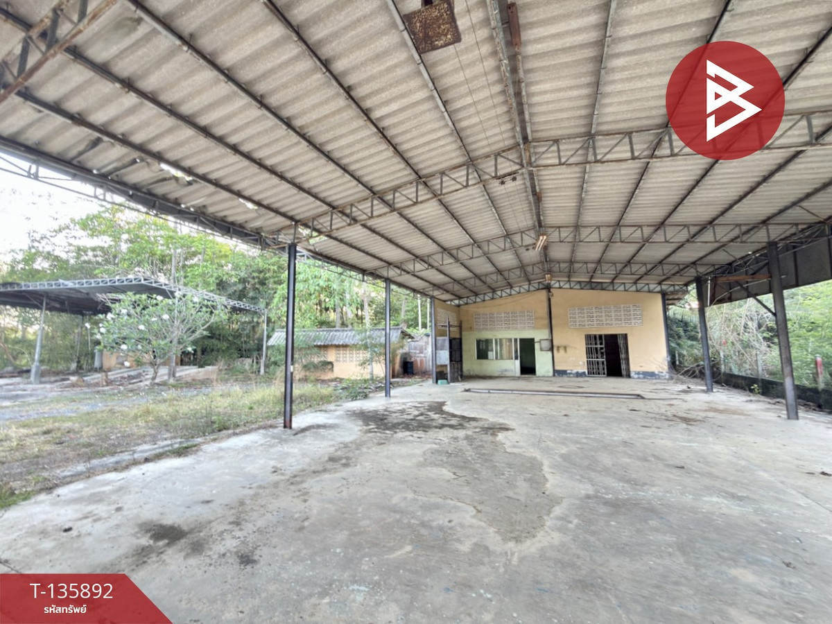 ขายที่ดิน เนื้อที่ 2 ไร่ 1 งาน 2 ตร.วา เพ ระยอง